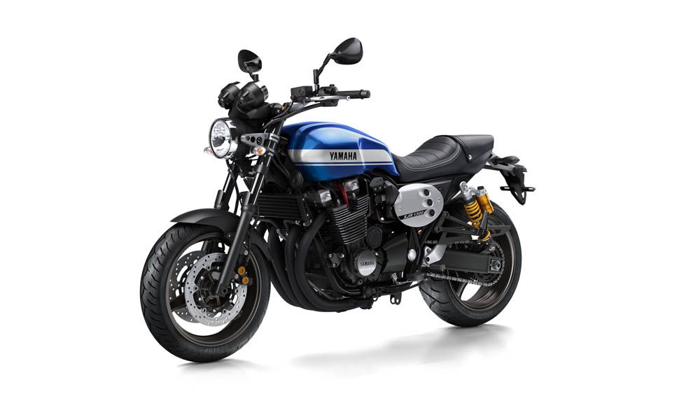 Yamaha XJR1300 2015. Fotos