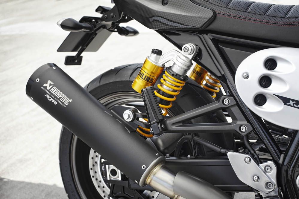 Yamaha XJR1300 Racer. Fotos
