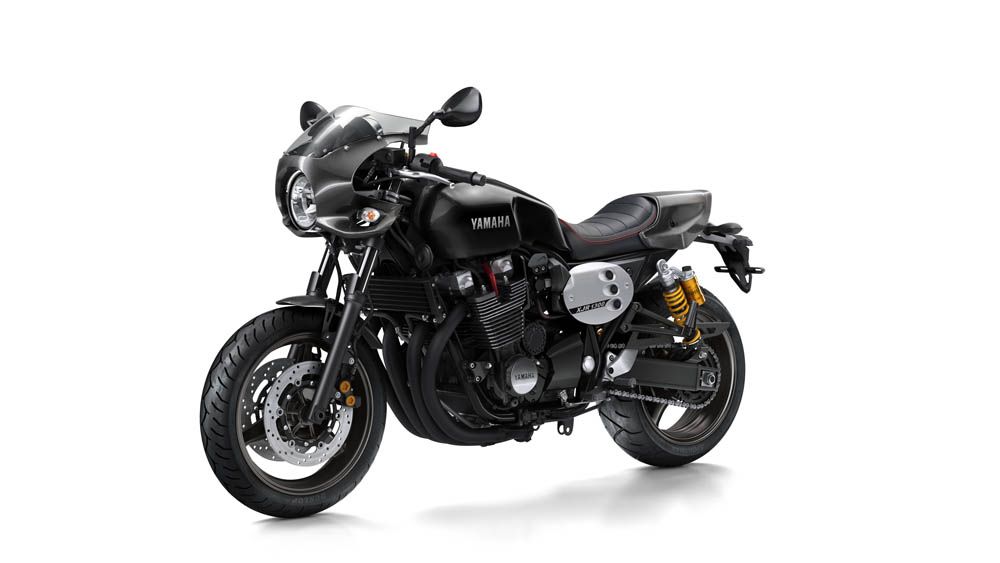 Yamaha XJR1300 Racer. Fotos
