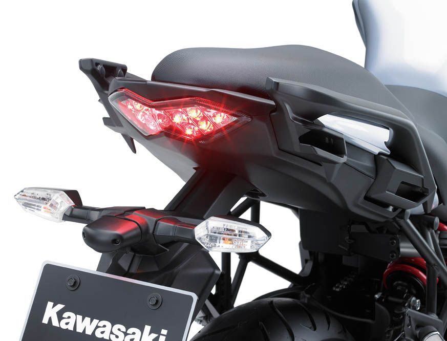 Kawasaki Versys 650 2015. Fotos