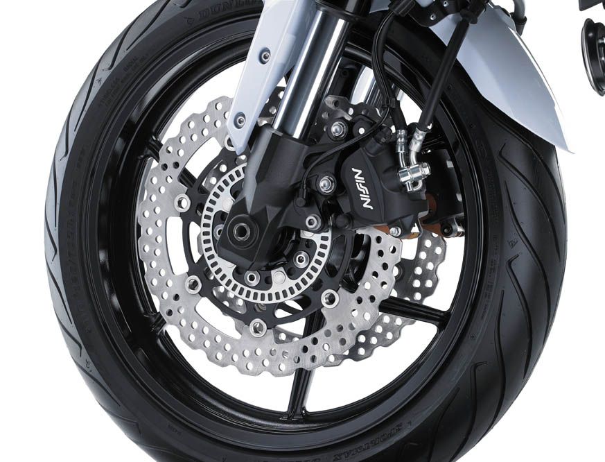 Kawasaki Versys 650 2015. Fotos