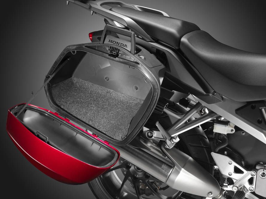 Honda VFR800X Crossrunner 2015. Fotos