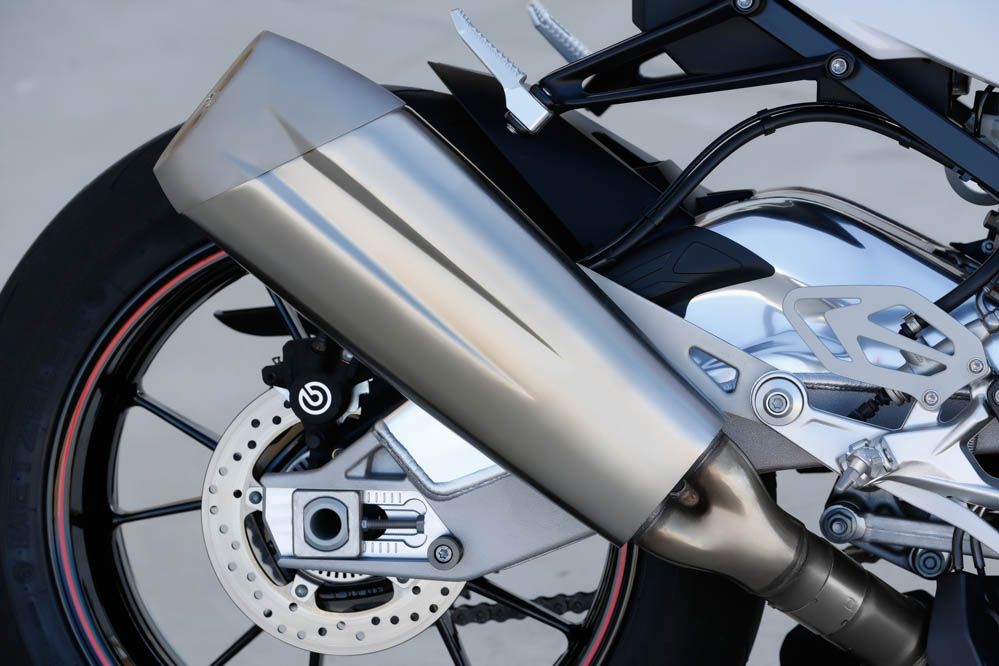 BMW S 1000 RR 2015. Fotos