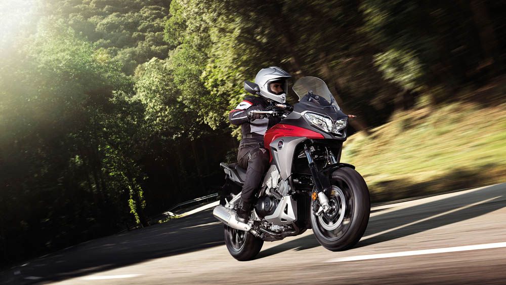 Honda VFR800X Crossrunner 2015. Fotos