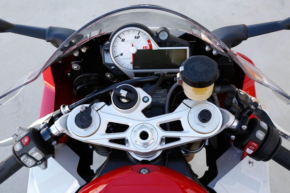 BMW S 1000 RR 2015. Fotos