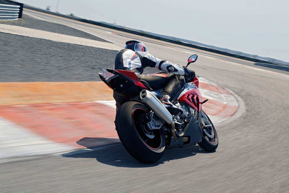 BMW S 1000 RR 2015. Fotos