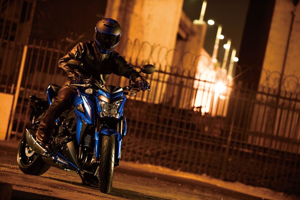 Suzuki GSX-S1000. Fotos