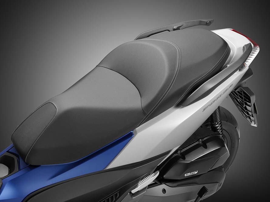 Honda Forza 125. Galería