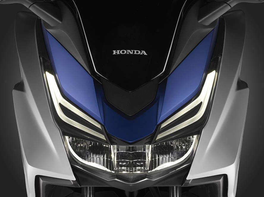 Honda Forza 125. Galería