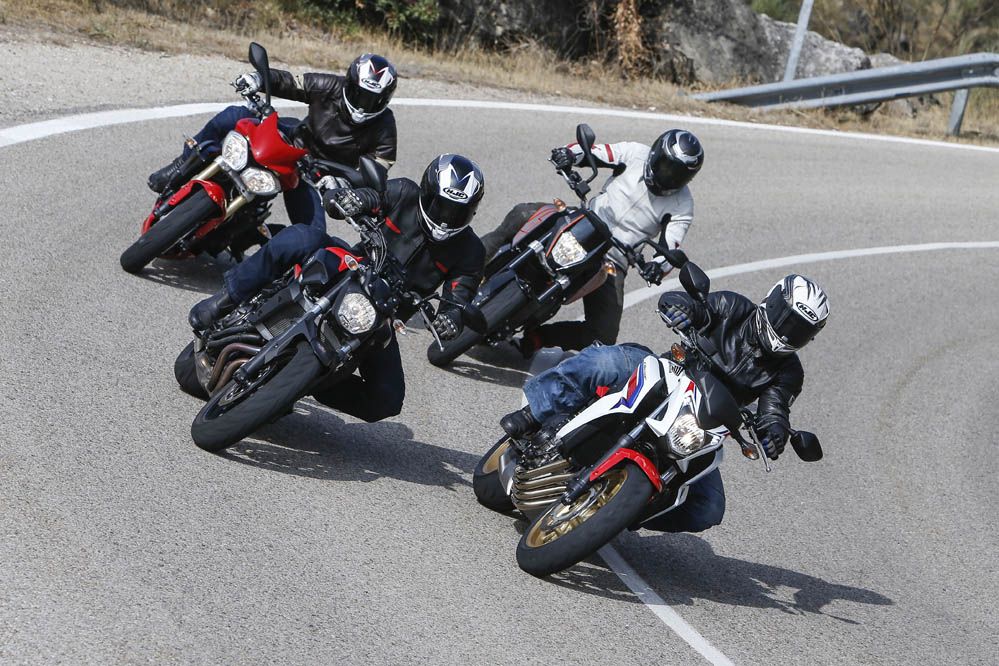 Fotos. Comparativa Naked medias: Honda CB650F, KTM 690 Duke, Triumph Street Triple y Yamaha MT-07