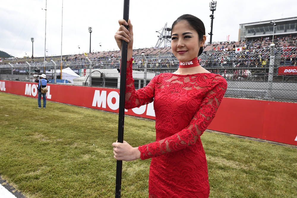 Las chicas del GP de Japón