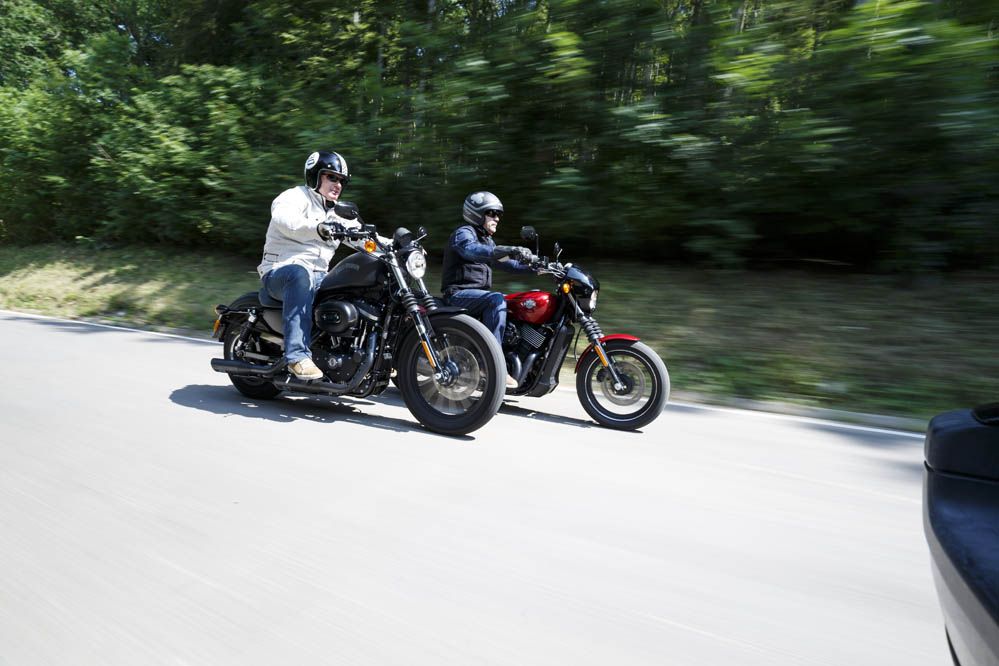 Comparativa Harley-Davidson 883 Sportster Iron y H-D Street 750. Galería