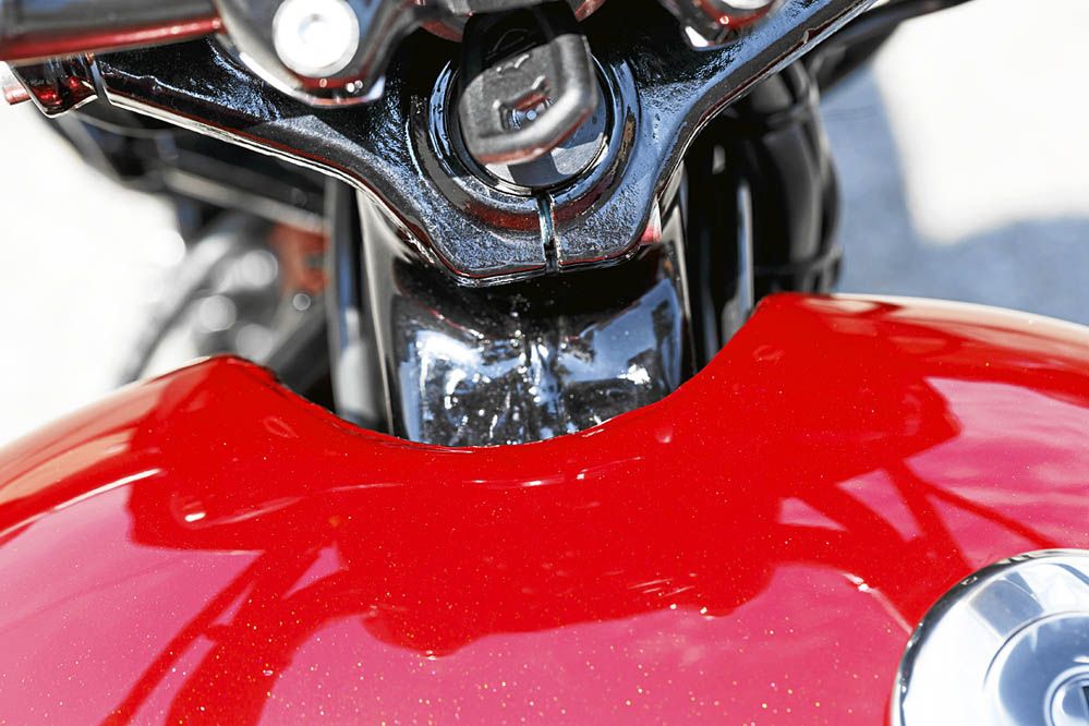Comparativa Harley-Davidson 883 Sportster Iron y H-D Street 750. Galería
