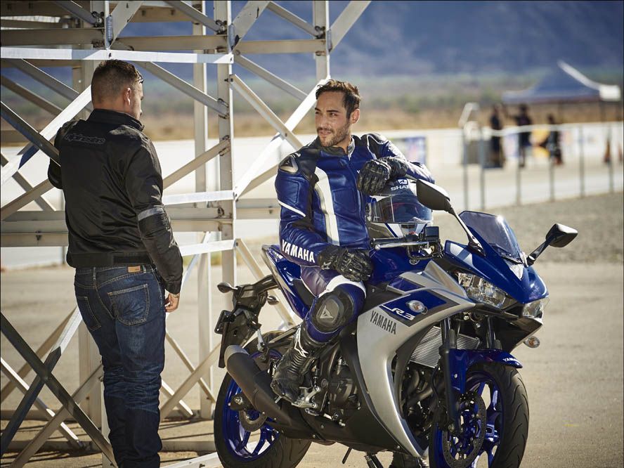 Yamaha YZF-R3. Fotos