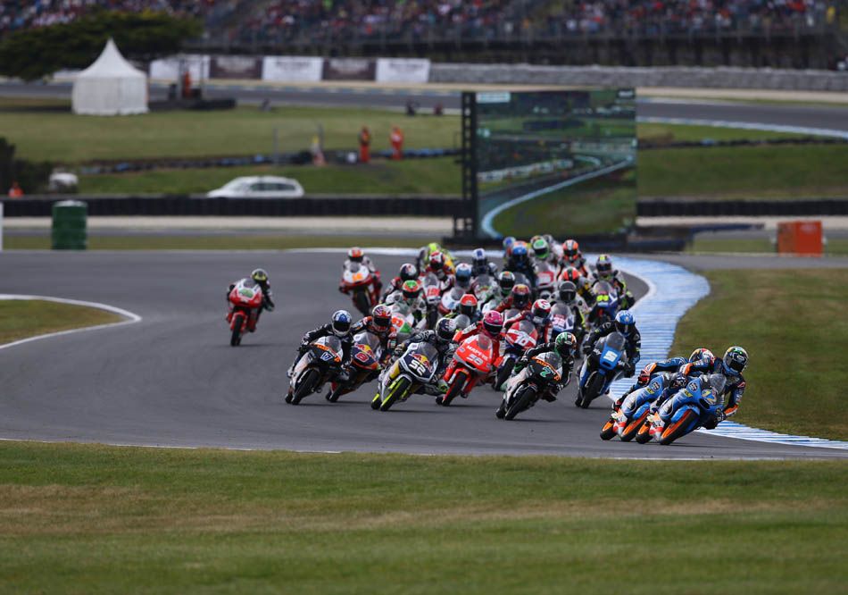 Las fotos de la carrera de Moto3 en Australia