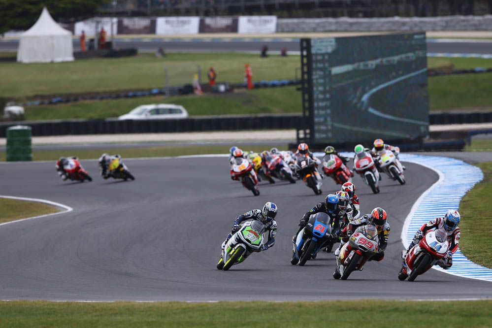 Las fotos de la carrera de Moto3 en Australia