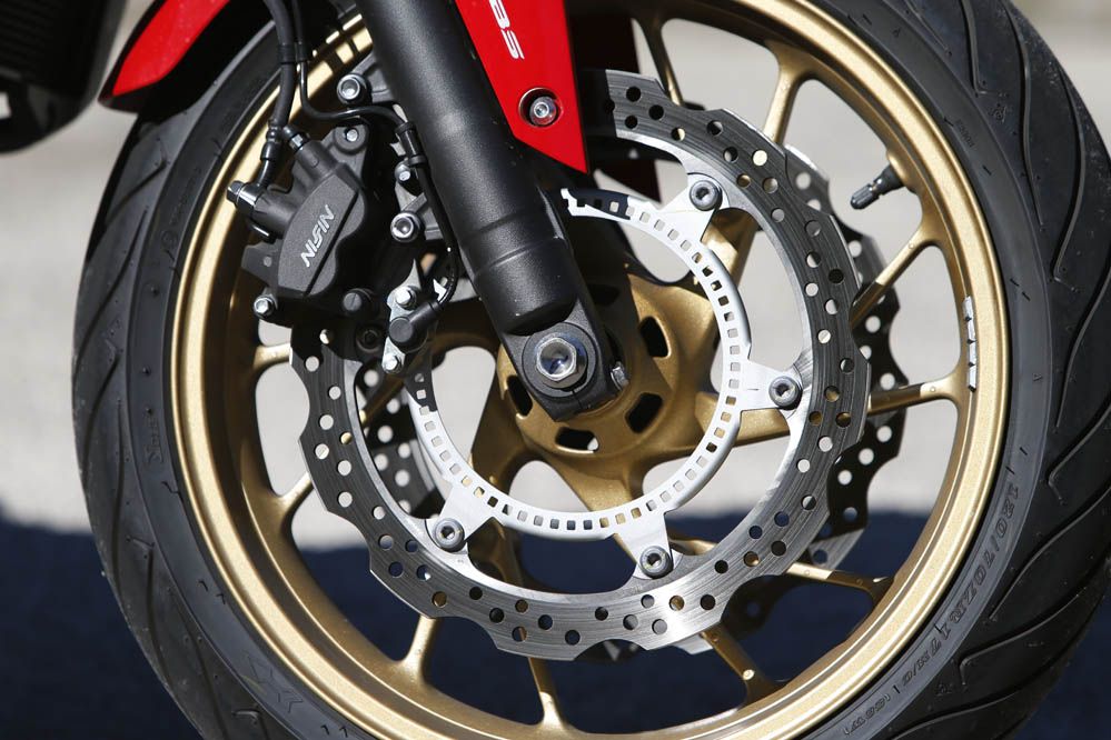 Comparativa Honda CB650F- Yamaha XJ6. Galería