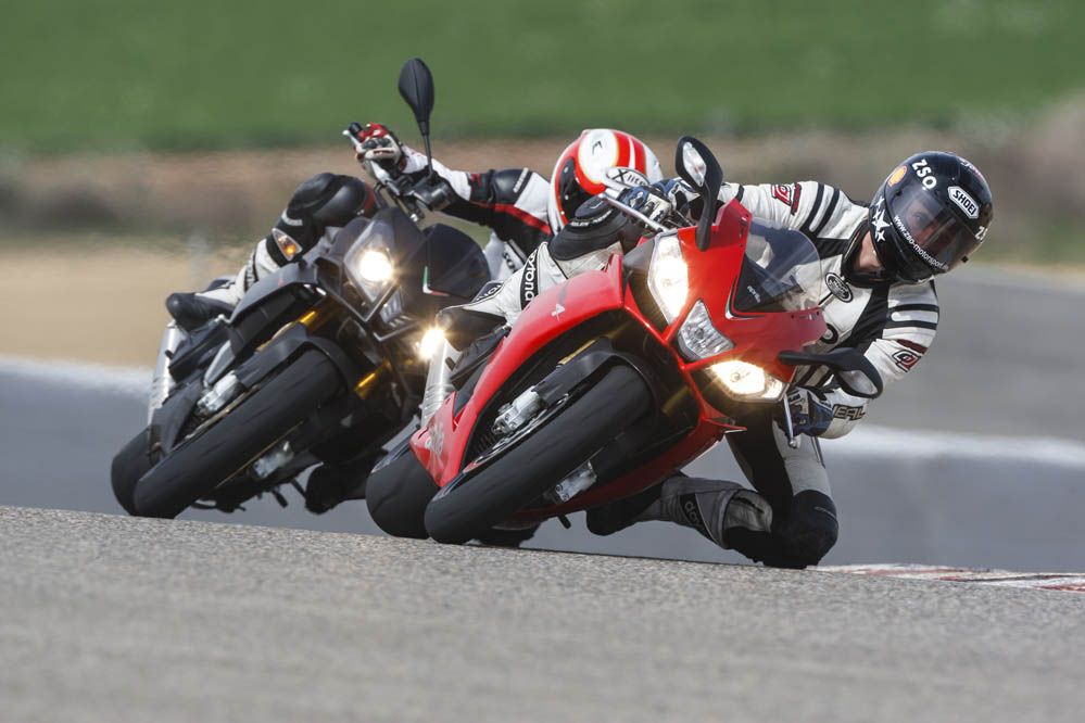 Comparativa deportivas 1000 Aprilia, BMW, KTM. Galería