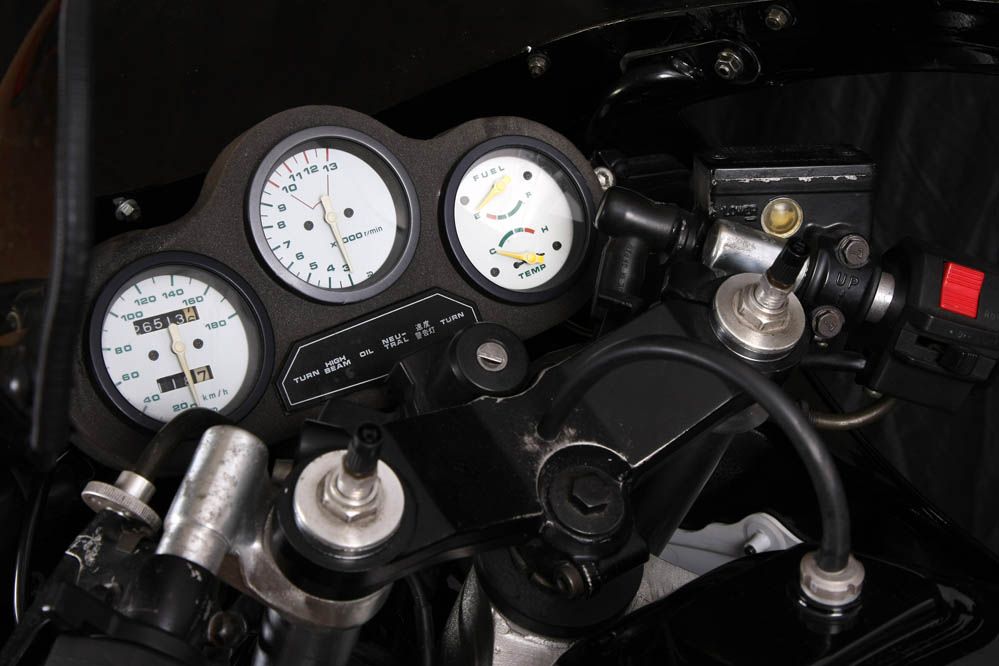 Clásica: Suzuki RG400 Gamma. Fotos