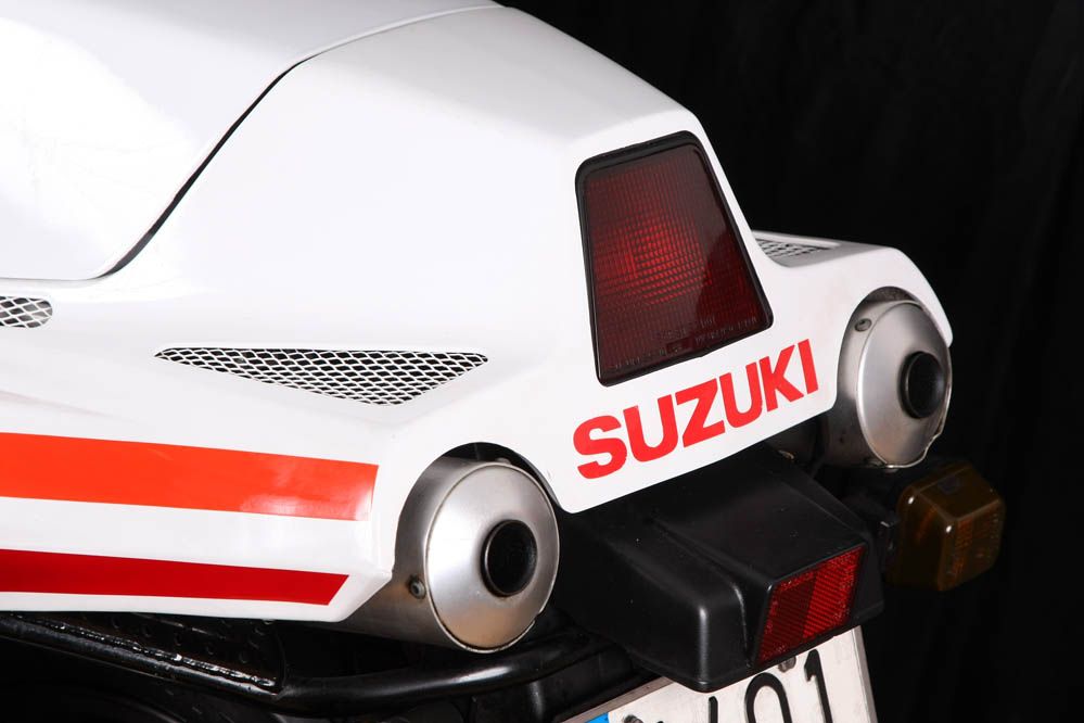 Clásica: Suzuki RG400 Gamma. Fotos