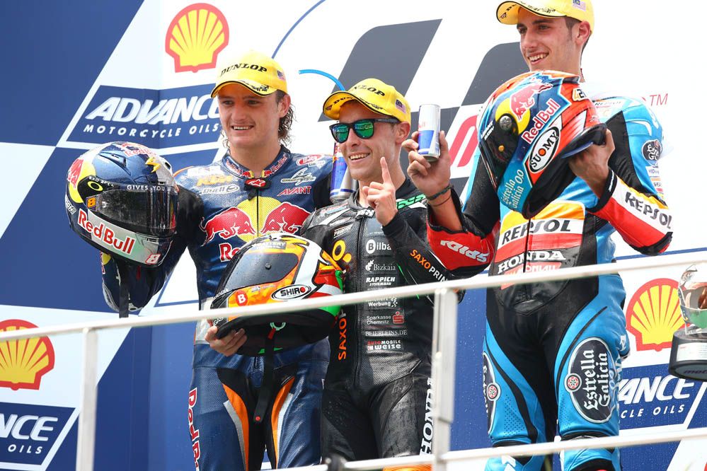 La carrera de Moto3 del GP de Malasia en imágenes
