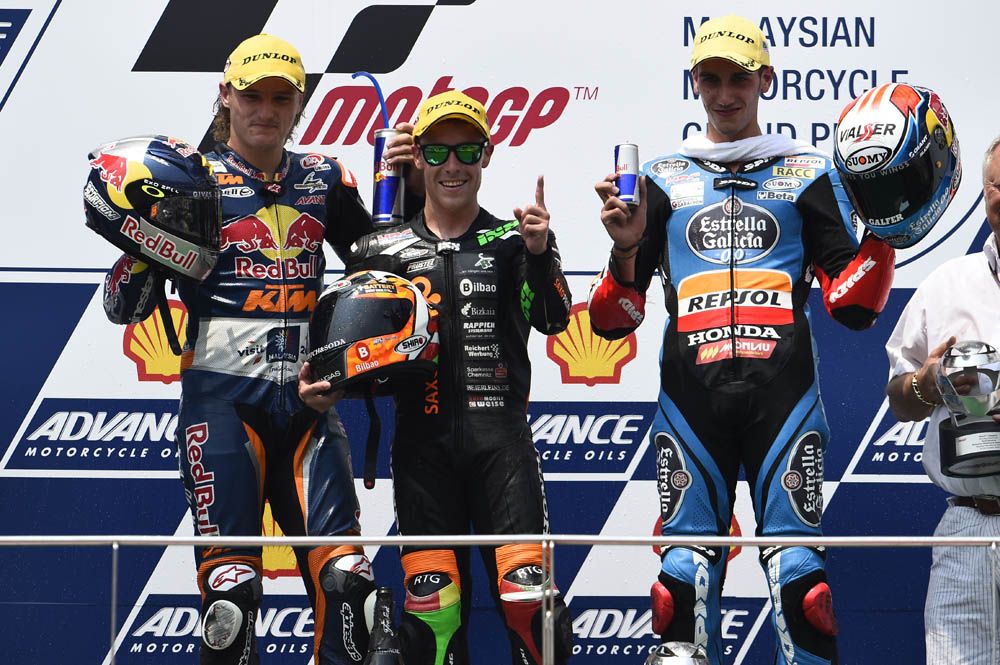 La carrera de Moto3 del GP de Malasia en imágenes