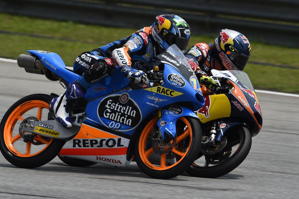 La carrera de Moto3 del GP de Malasia en imágenes