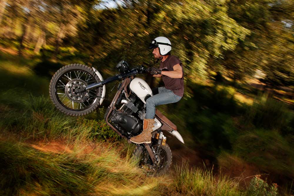 Triumph Tramontana