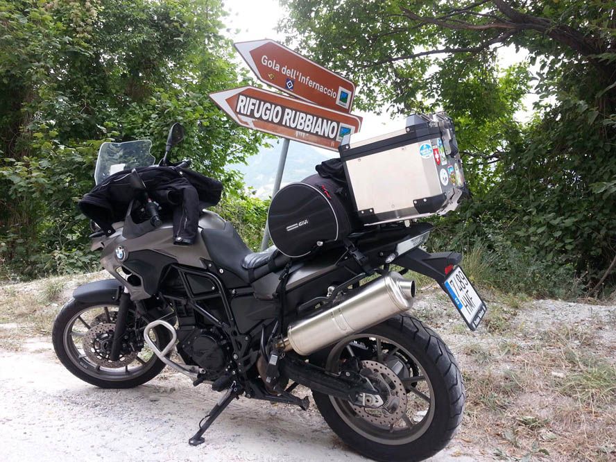 Los Apeninos en moto