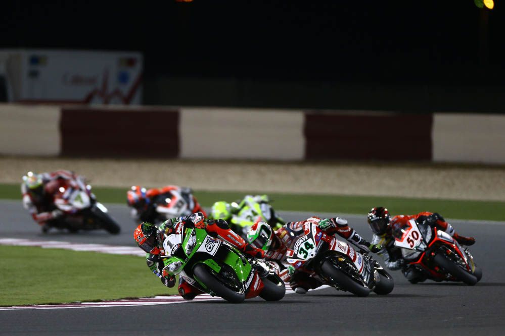 Carrera de SBK en Qatar en imágenes