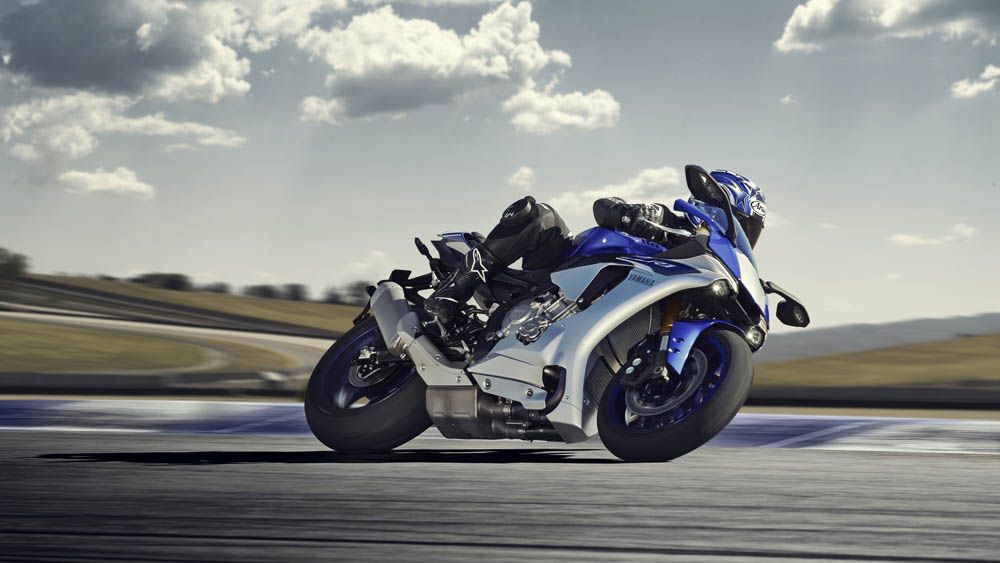 Yamaha YZF R1 2015. Fotos