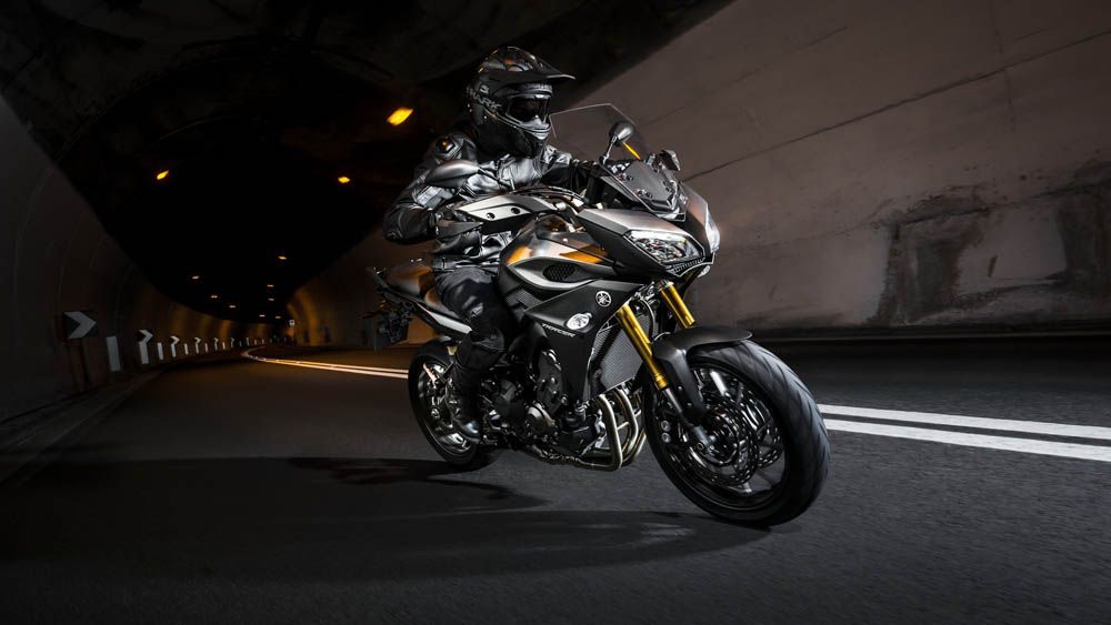 Yamaha MT-09 Tracer. Fotos