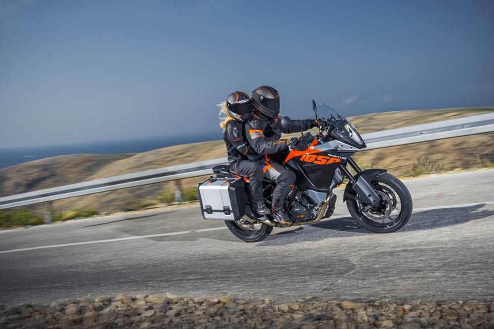 KTM 1050 2015. Fotos