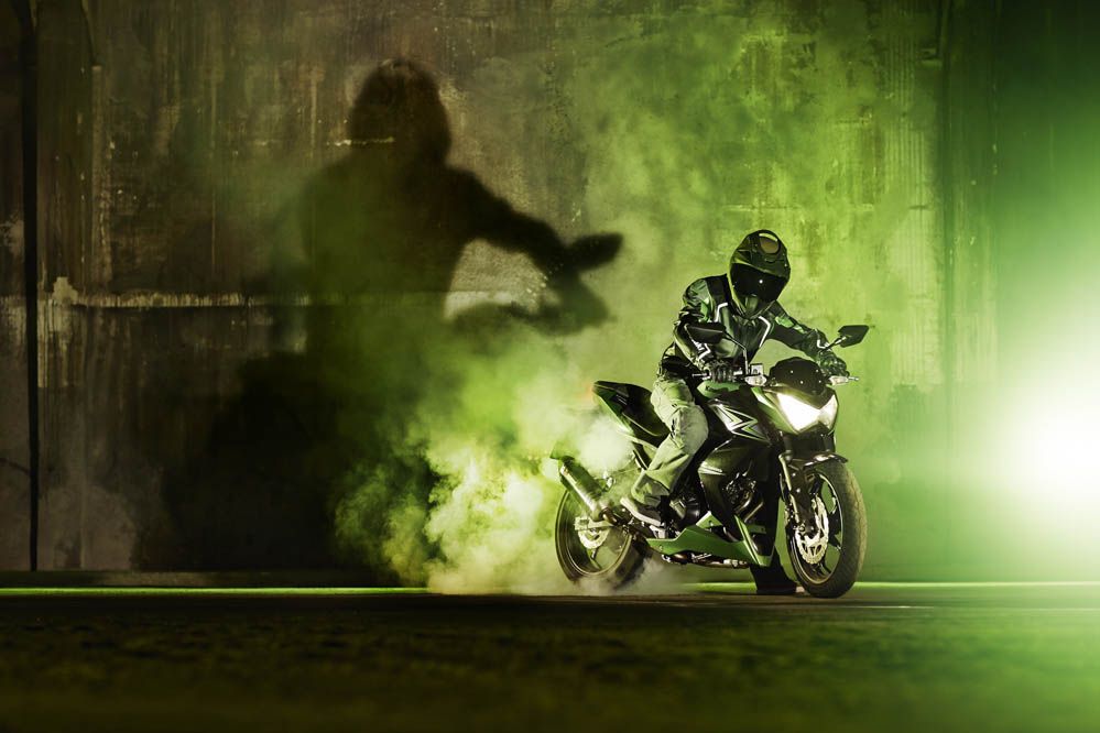 Kawasaki Z300 2015. Fotos