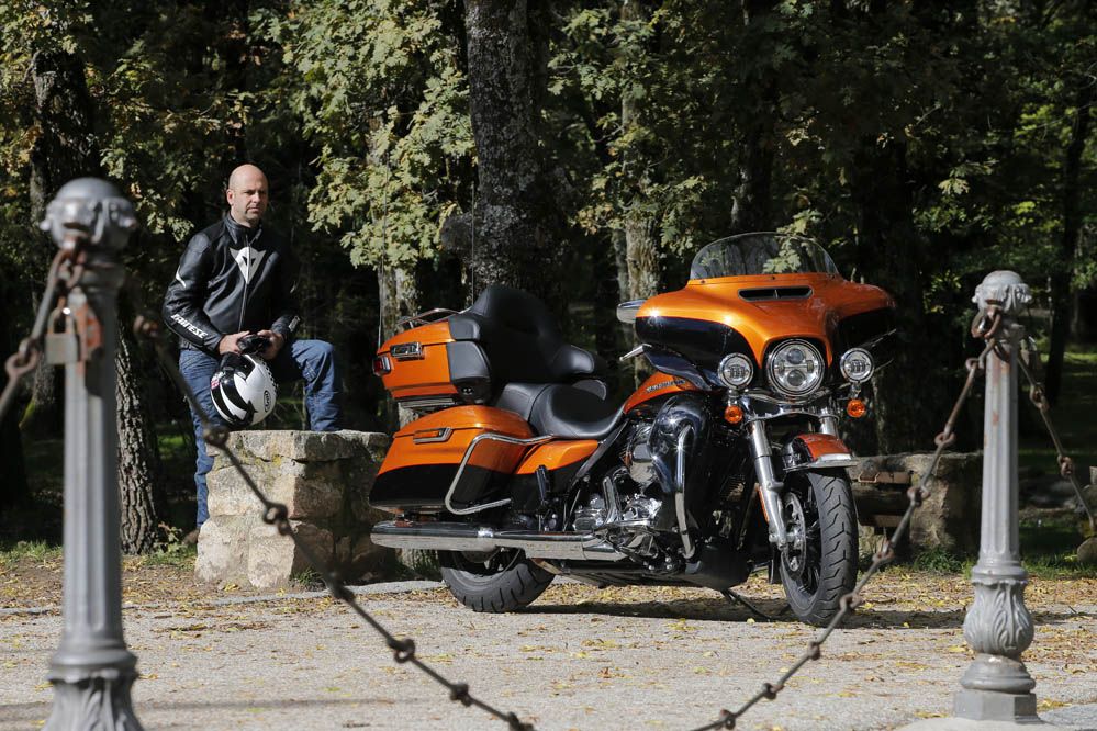 Harley-Davidson Electra Glide Ultra Limited Low. Fotos