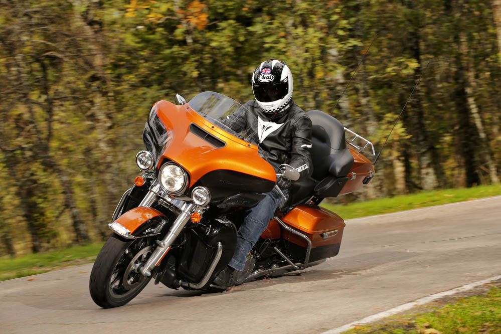 Harley-Davidson Electra Glide Ultra Limited Low. Fotos