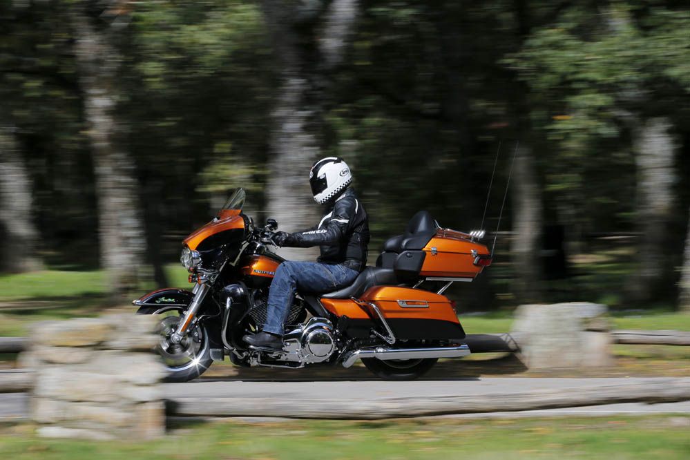 Harley-Davidson Electra Glide Ultra Limited Low. Fotos