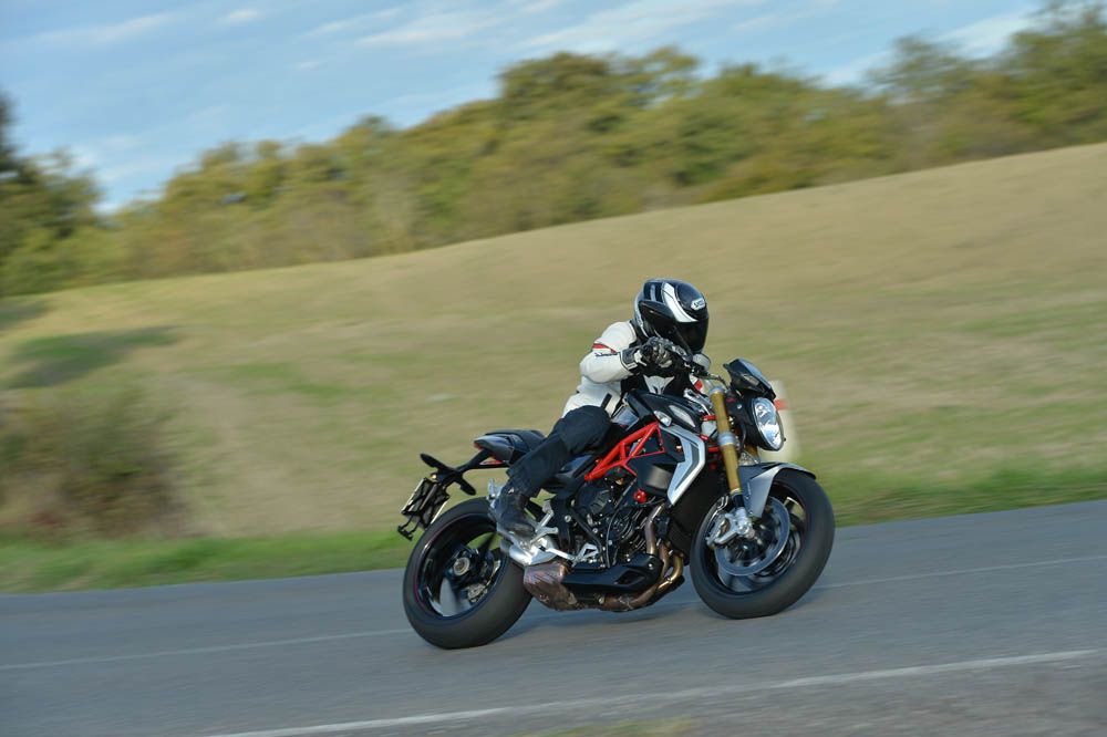 Prueba de las MV Agusta Brutale 800 RR y Dragster 800 RR. Galería