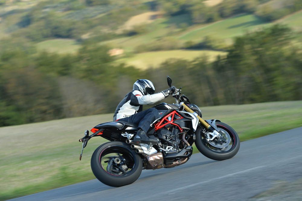 Prueba de las MV Agusta Brutale 800 RR y Dragster 800 RR. Galería