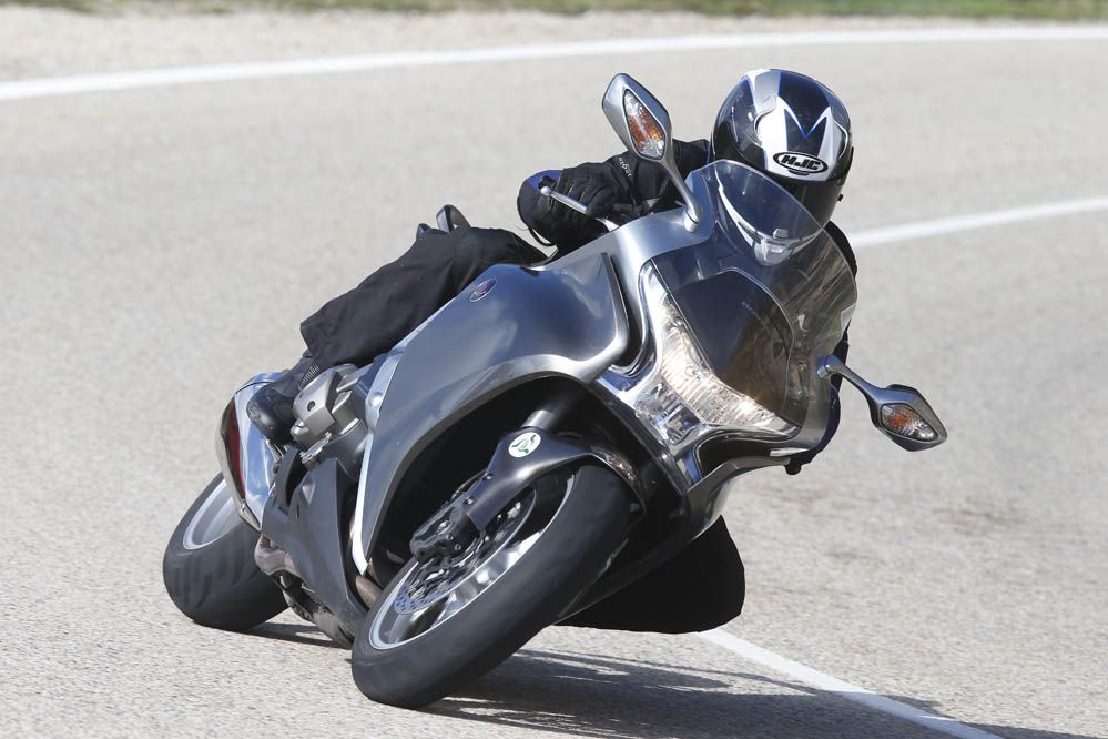 Comparativa Honda Crosstourer- Honda VFR1200F. Galería