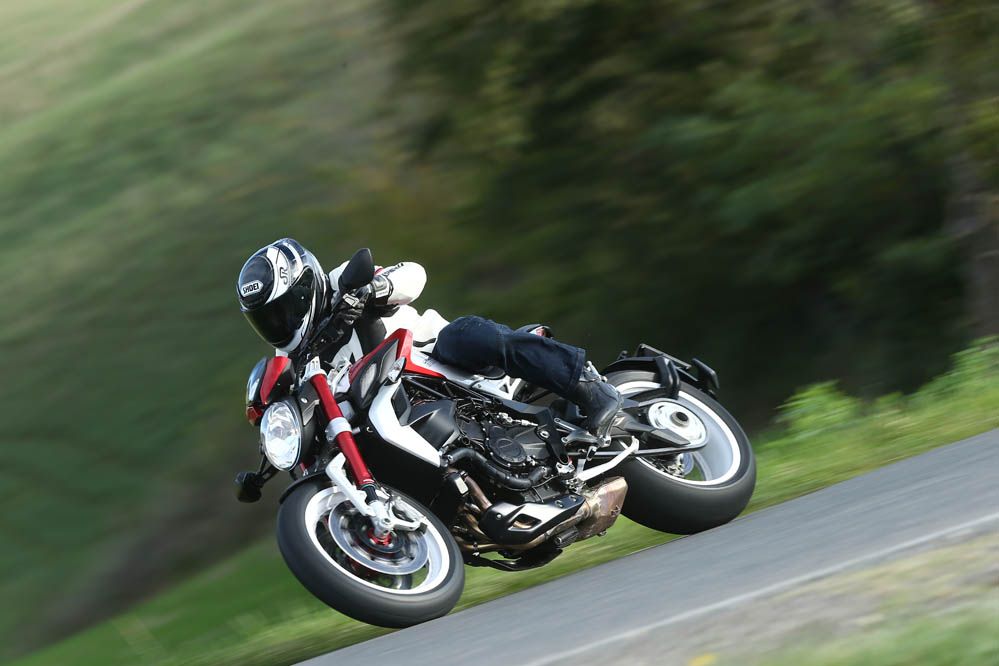 Prueba de las MV Agusta Brutale 800 RR y Dragster 800 RR. Galería