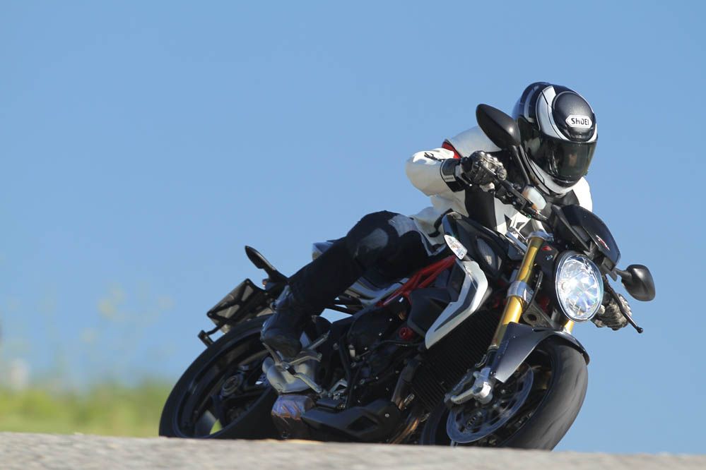 Prueba de las MV Agusta Brutale 800 RR y Dragster 800 RR. Galería