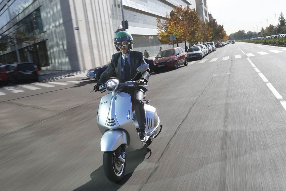 Prueba de la Vespa 946. Galería