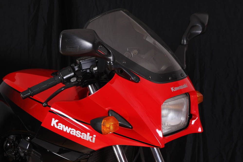 Moto clásica: Kawasaki GPZ900R. Galería