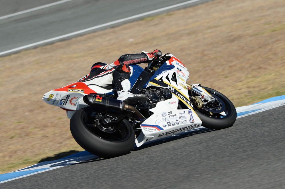Comparativa BMW deportivas: BMW S 1000 RR-BMW HP4. Galería