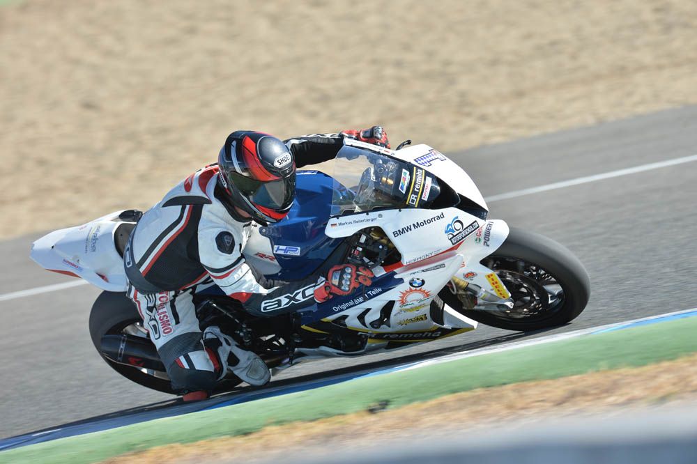 Comparativa BMW deportivas: BMW S 1000 RR-BMW HP4. Galería