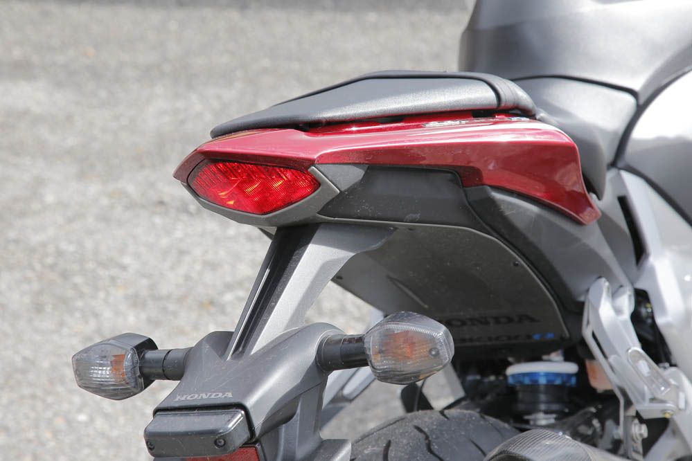 Yamaha YZF-R1/M- Galería
