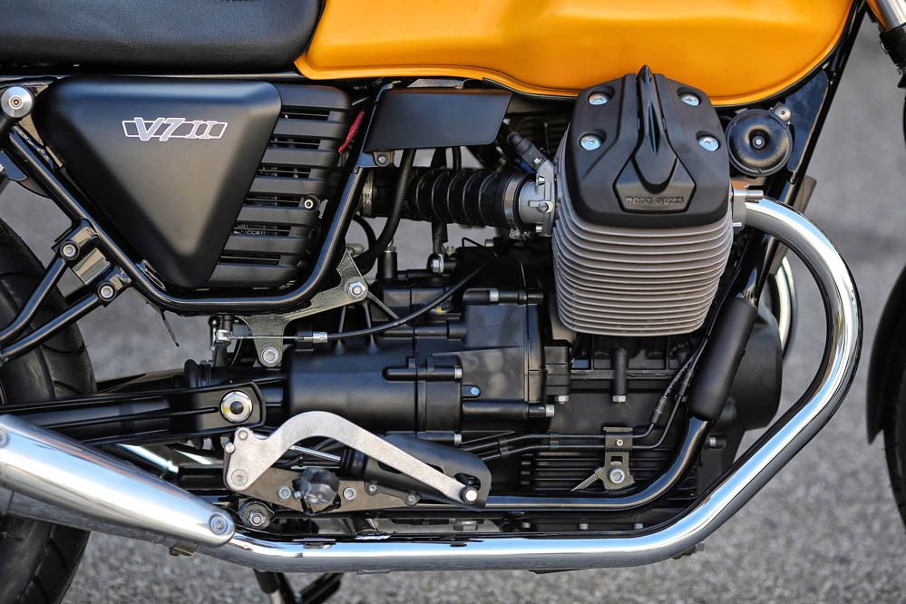 Prueba Moto Guzzi V7 II. Imágenes