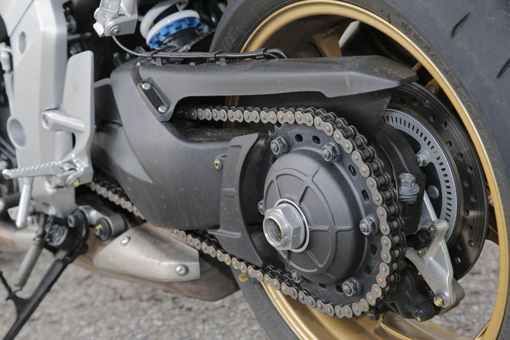 Yamaha YZF-R1/M- Galería
