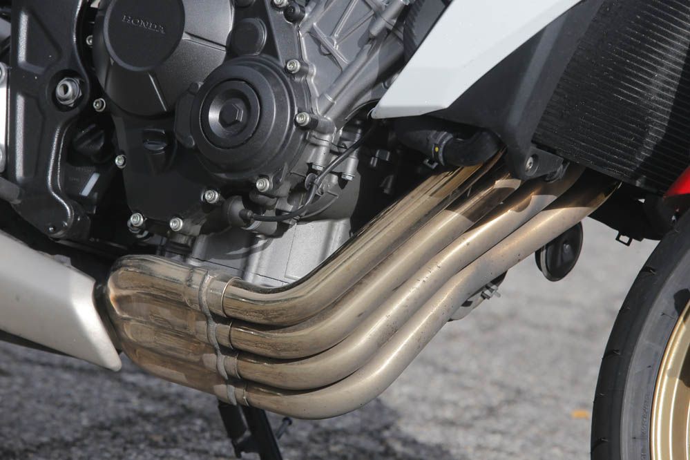 Yamaha YZF-R1/M- Galería